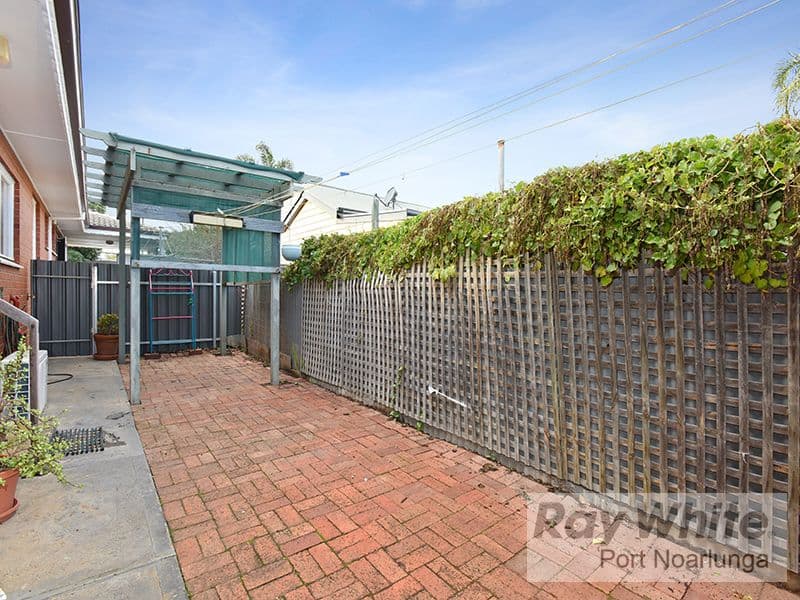 Unit 2, 25 Taunton Parade, Christies Beach SA 5165, Christies Beach - Thumbnail 7