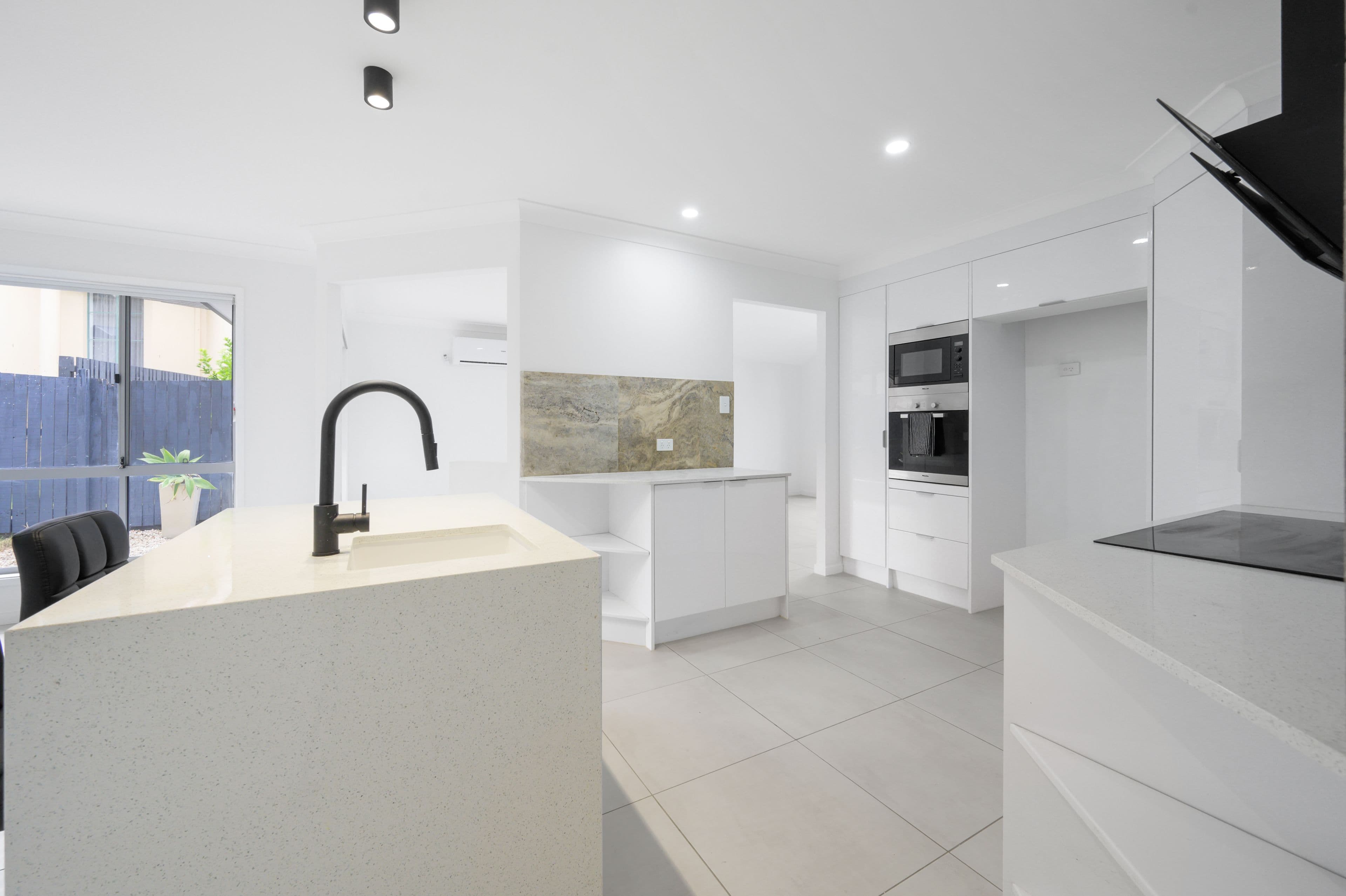 8 Encore Crescent, Ashmore QLD 4214, Ashmore - Thumbnail 5