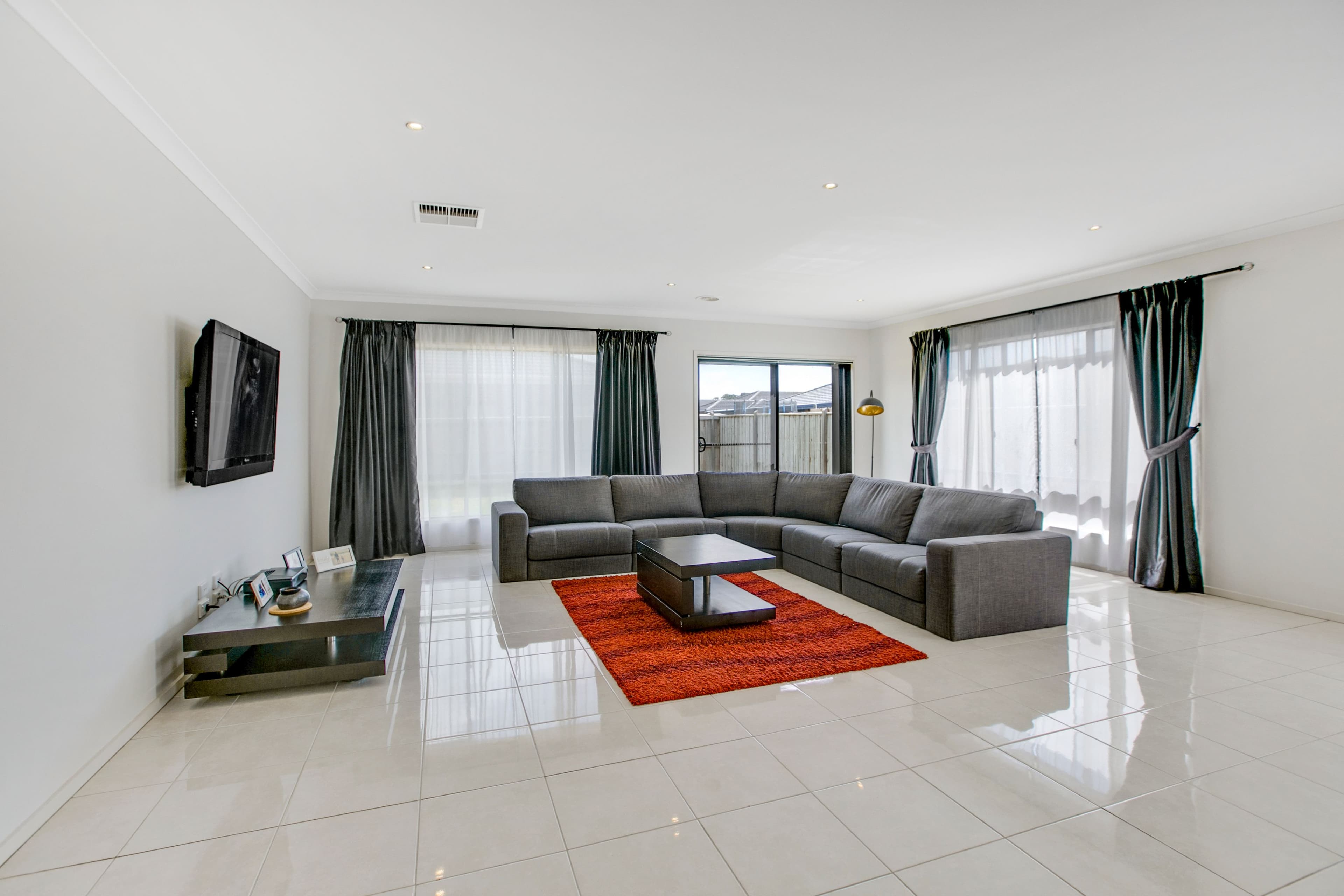 76 Glenelg Street, Clyde North VIC 3978, Clyde North - Thumbnail 5
