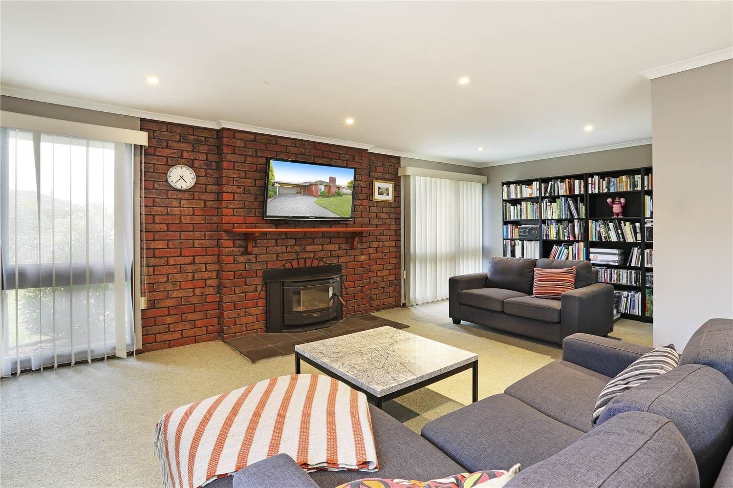60 Rennie Street, LARA VIC 3212, Lara - Thumbnail 2