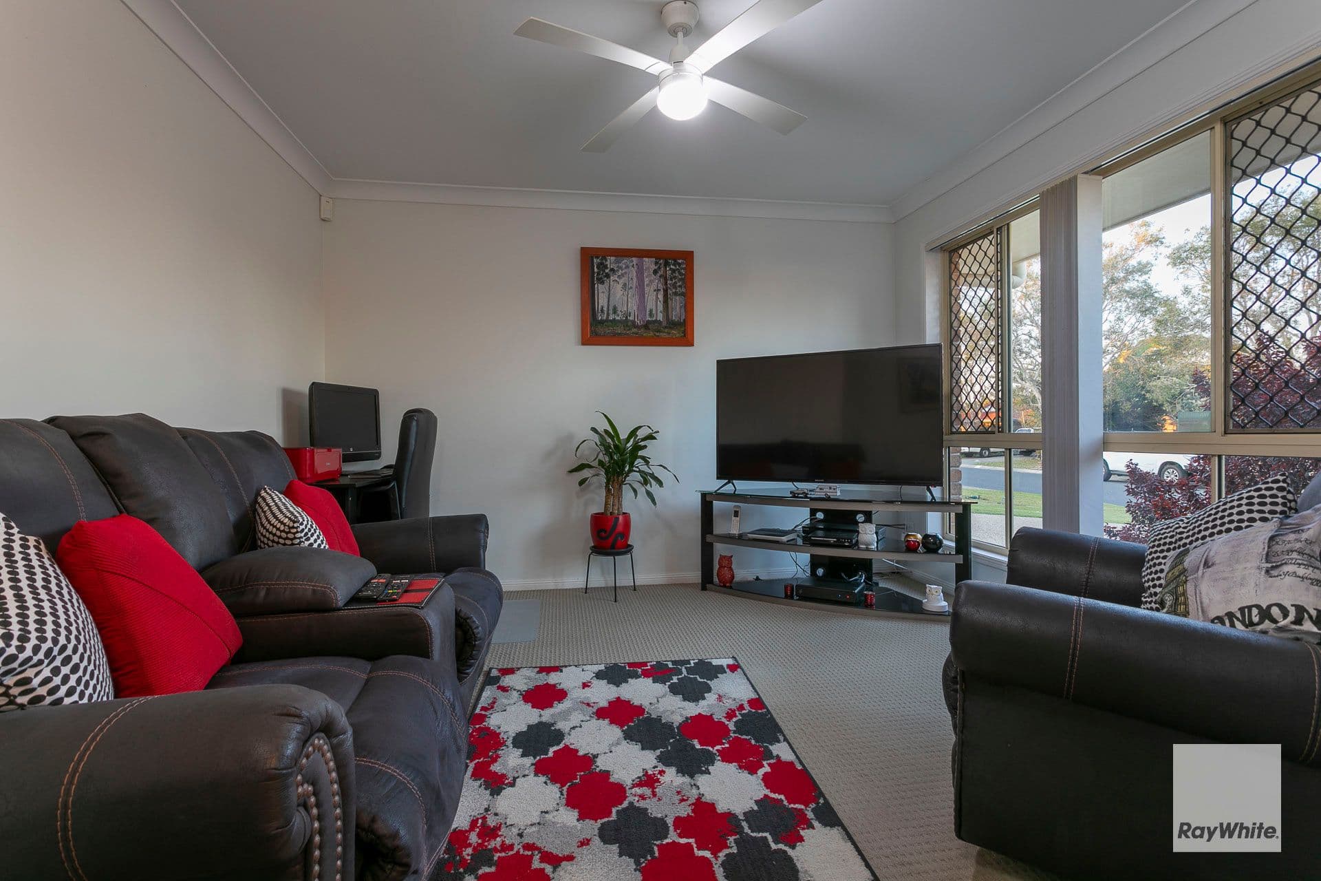 4 Babamande Street, Redland Bay QLD 4165, Redland Bay - Thumbnail 6