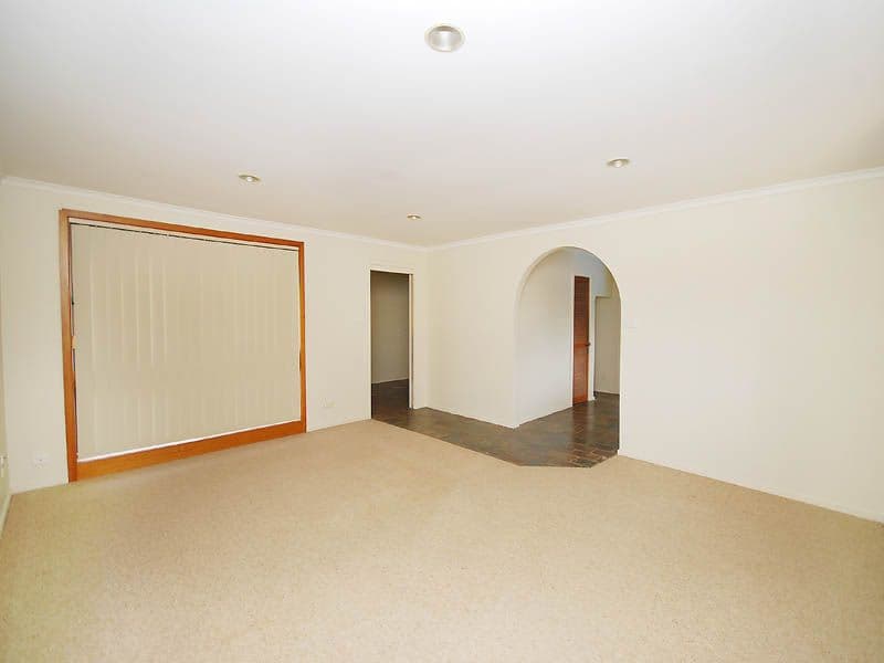 12 Tadstan Drive, TULLAMARINE VIC 3043, Tullamarine - Thumbnail 3