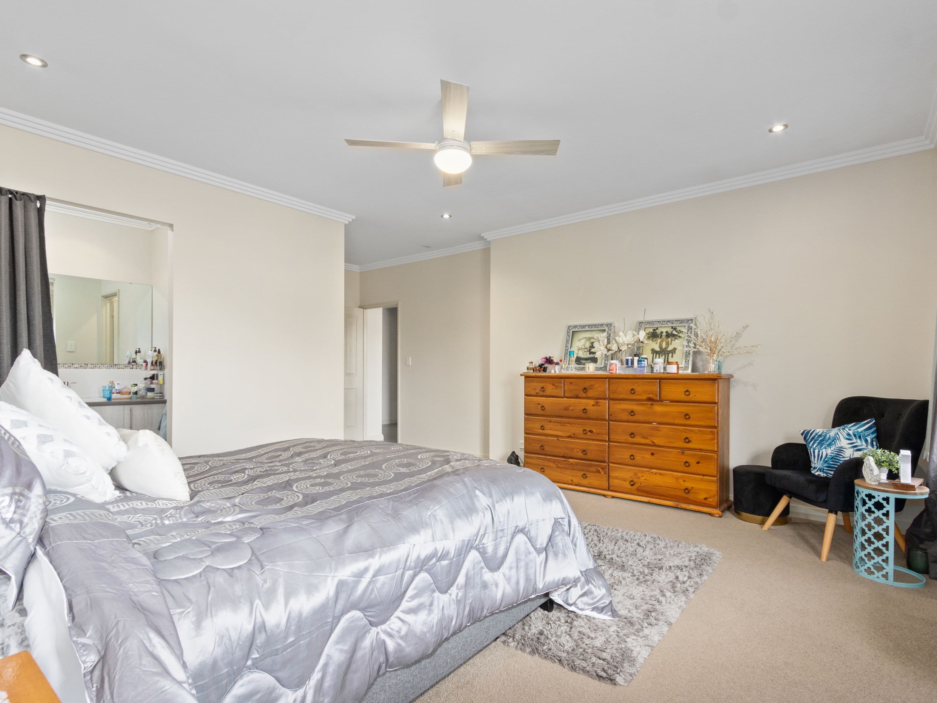 1B Willaring Drive, Beckenham WA 6107, Beckenham - Thumbnail 4