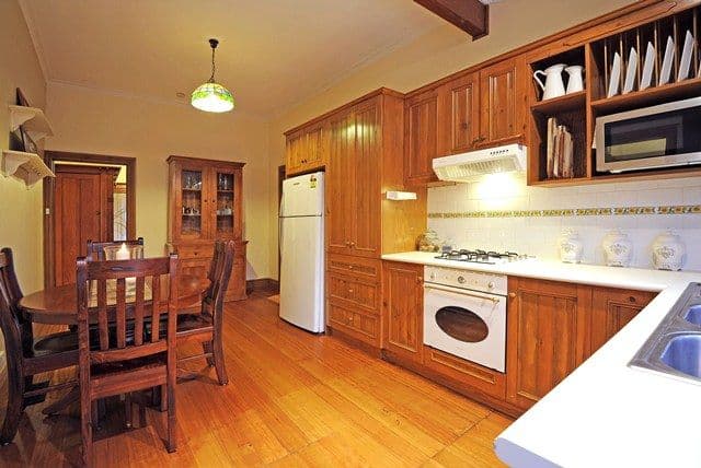 14 Whitelaw Street, RESERVOIR VIC 3073, Reservoir - Thumbnail 6