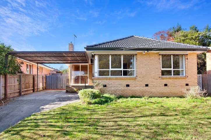 18 Alfreda Avenue, BULLEEN VIC 3105, Bulleen - Image 1