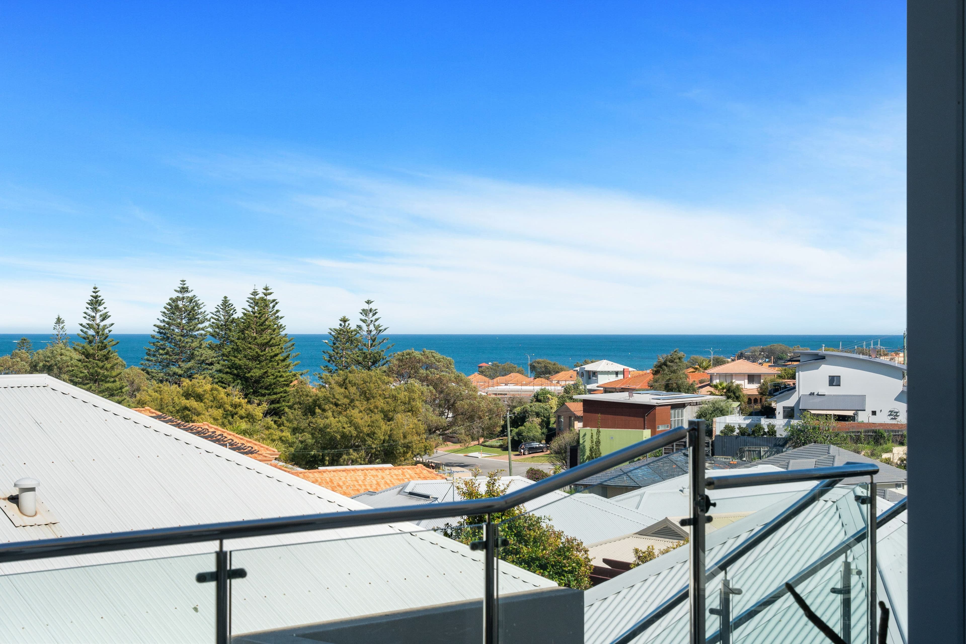 19 Parker Avenue, Sorrento WA 6020, Sorrento - Thumbnail 4