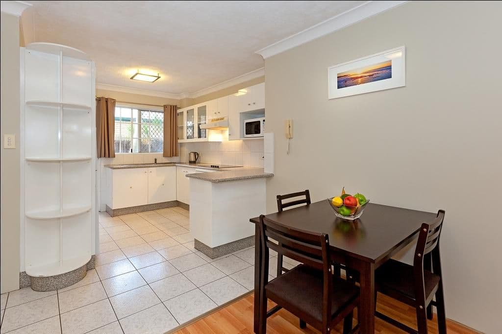 24 Baragoola Street, COORPAROO QLD 4151, Coorparoo - Thumbnail 5