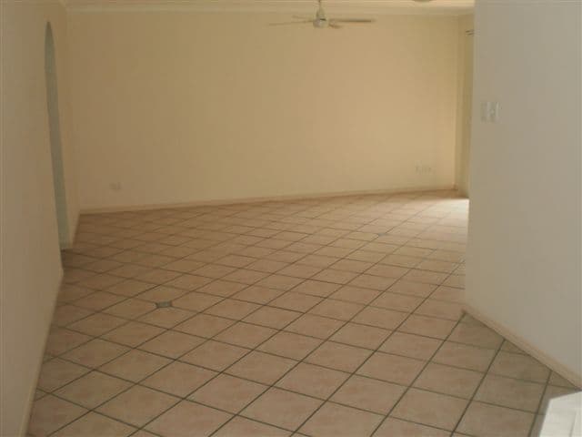 64 Lake Entrance Boulevard, NOOSAVILLE QLD 4566, Noosaville - Thumbnail 5