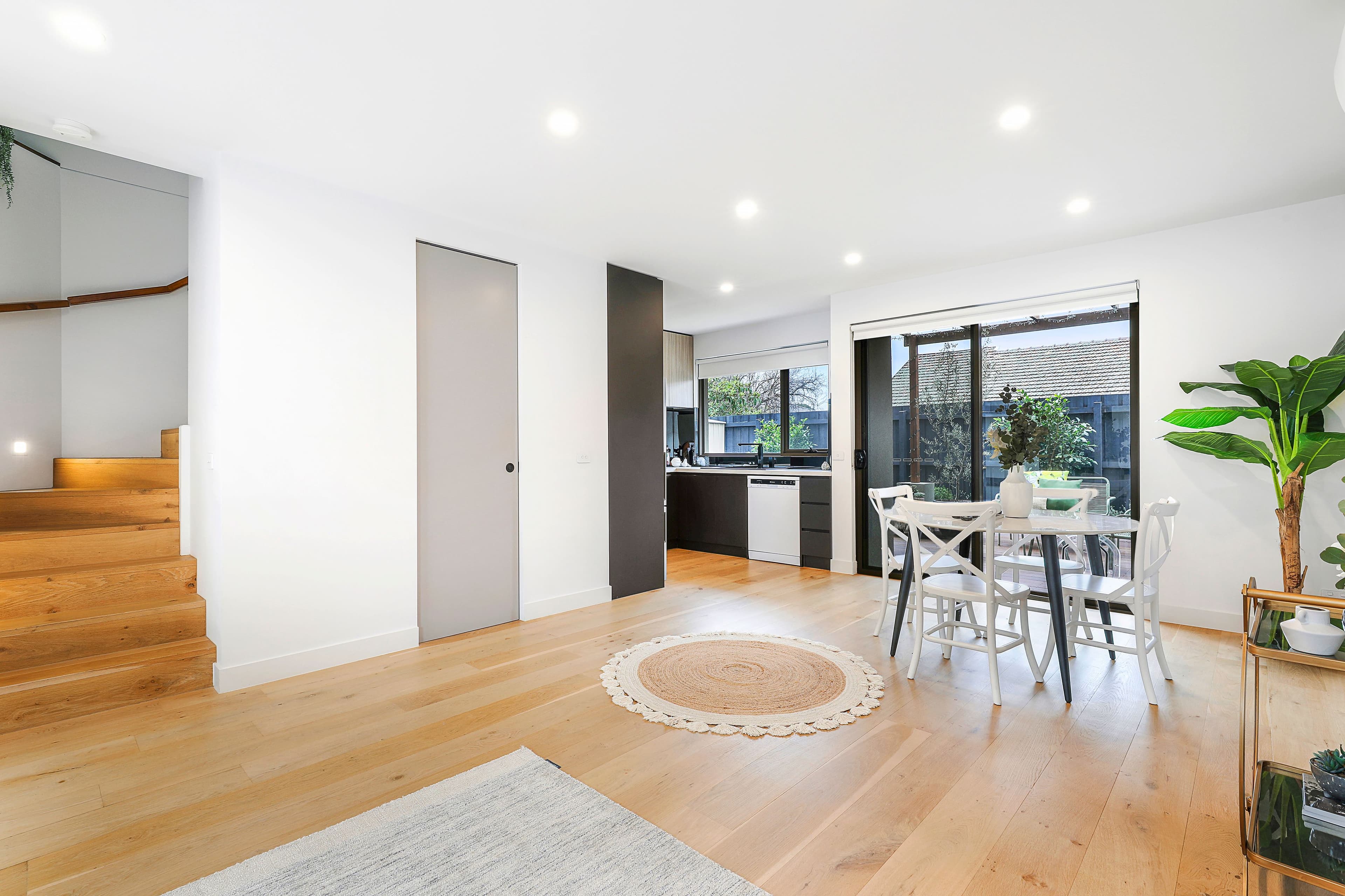 10 Pershing Street, Reservoir VIC 3073, Reservoir - Thumbnail 3