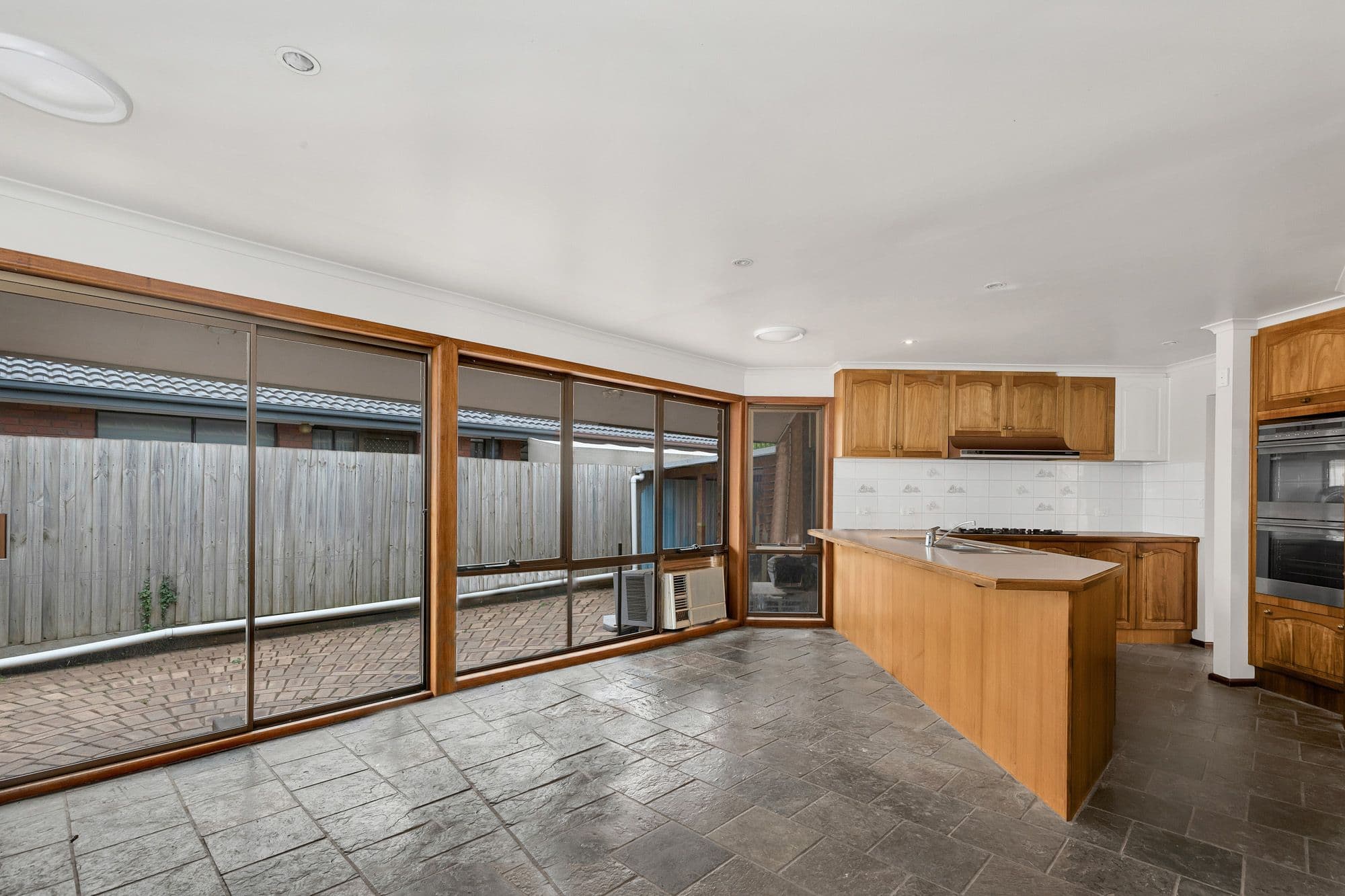 67 Brougham Avenue, Wyndham Vale VIC 3024, Wyndham Vale - Thumbnail 2