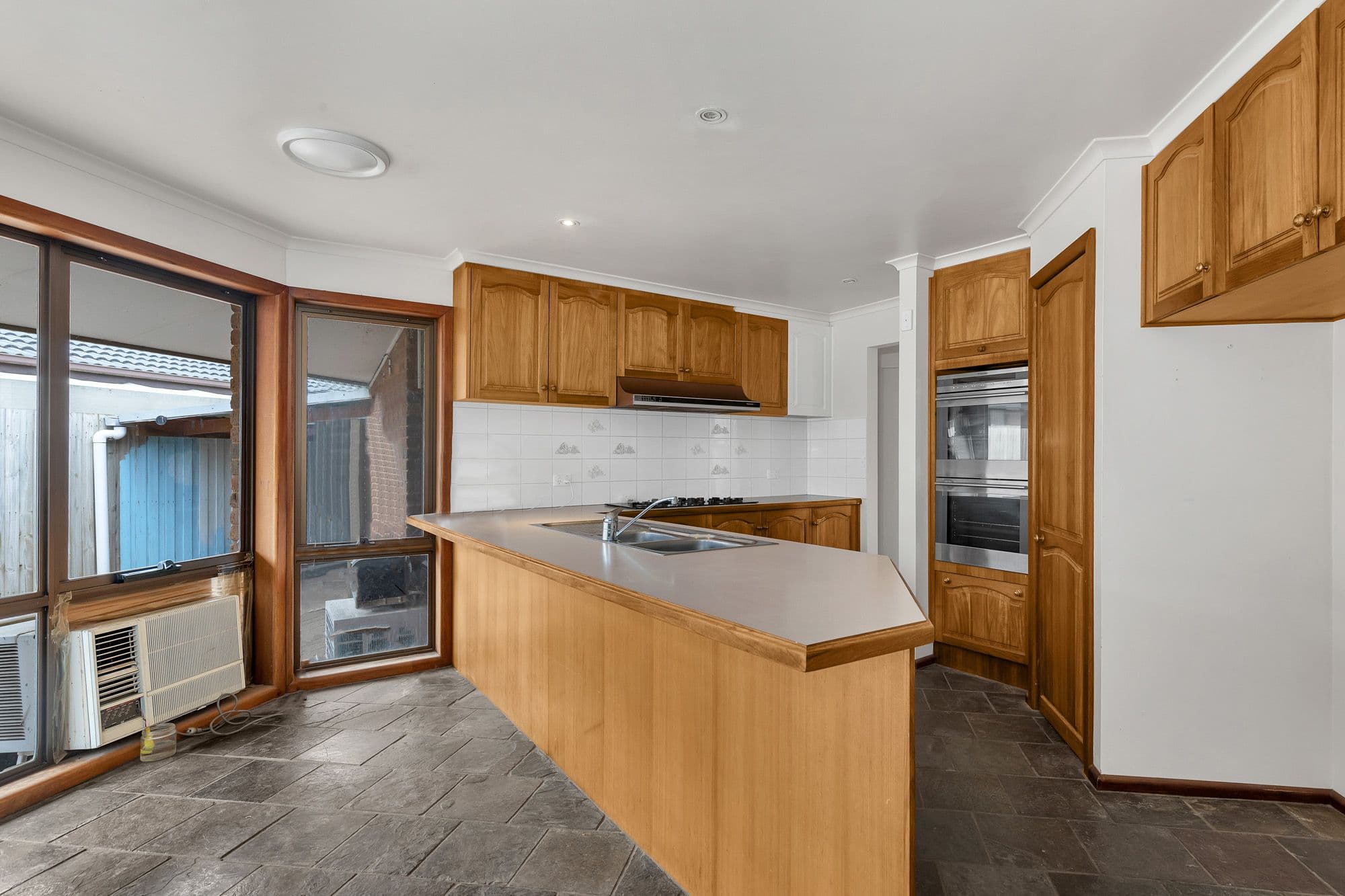 67 Brougham Avenue, Wyndham Vale VIC 3024, Wyndham Vale - Thumbnail 3
