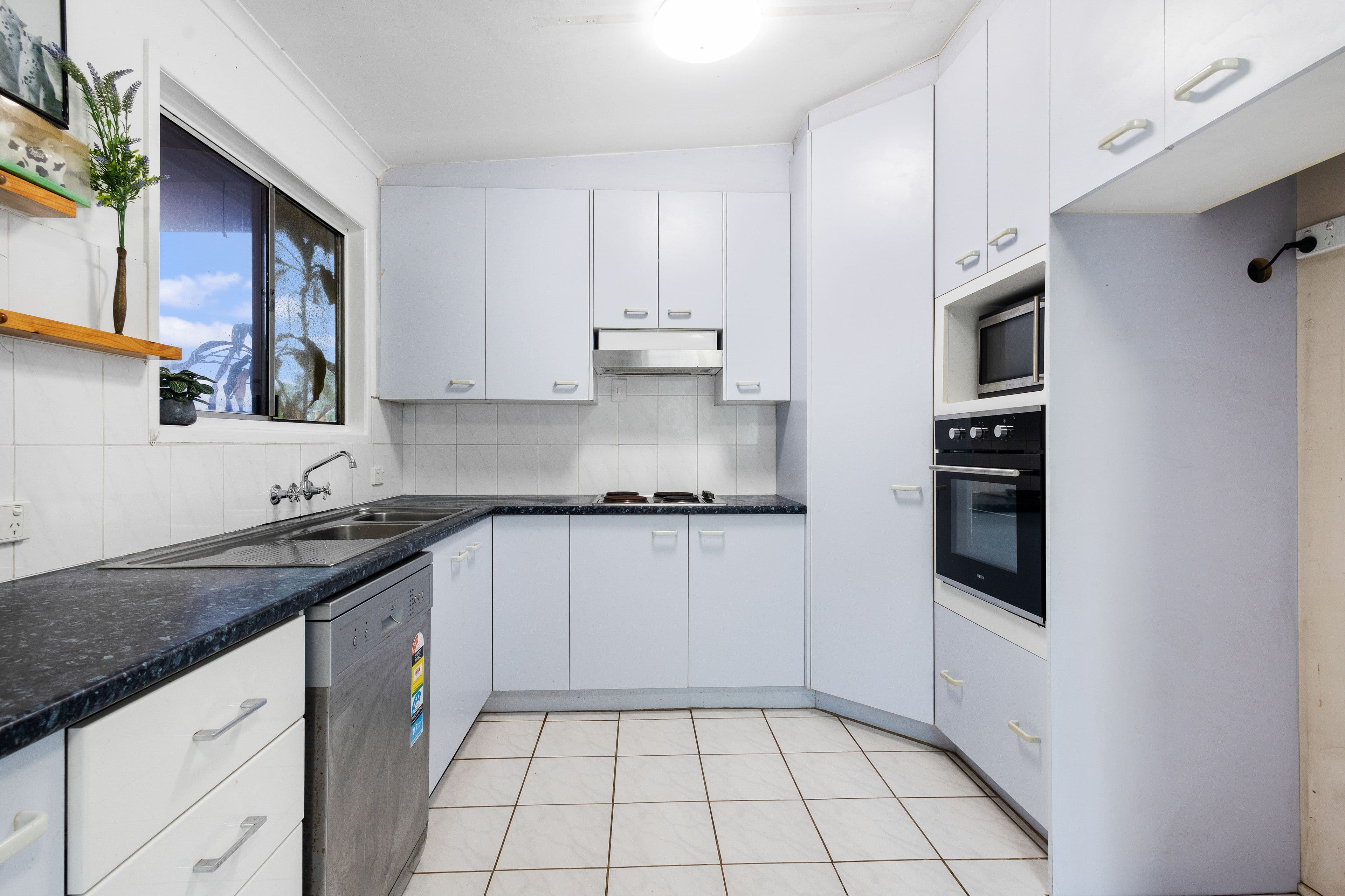 10 Melinda Street, Kallangur QLD 4503, Kallangur - Thumbnail 5