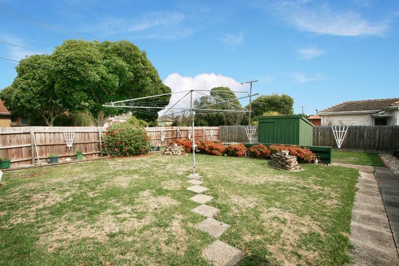 15 Ameily Crescent, RESERVOIR VIC 3073, Reservoir - Thumbnail 6