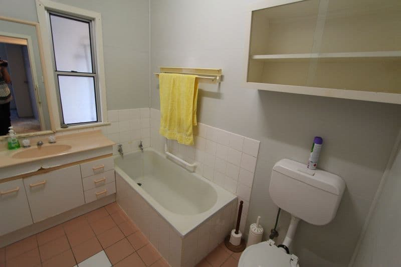 36 Parry Street, Charleville QLD 4470, Charleville - Thumbnail 6
