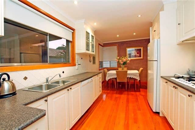13 Kevin Street, BUNDOORA VIC 3083, Bundoora - Thumbnail 4