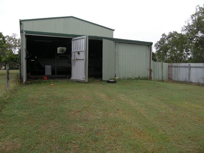 56 Crescent Street, ARMSTRONG BEACH QLD 4737, Armstrong Beach - Thumbnail 2