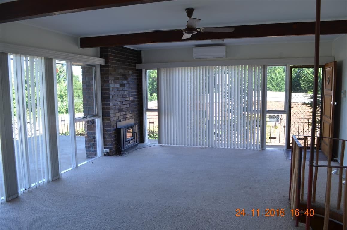 122 Simpson Street, Tumut - Thumbnail 3