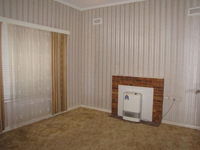 35 Second Street, LOXTON SA 5333, Loxton - Thumbnail 2