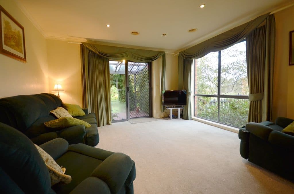 15 Leerama Court, BLACK HILL VIC 3350, Black Hill - Thumbnail 3