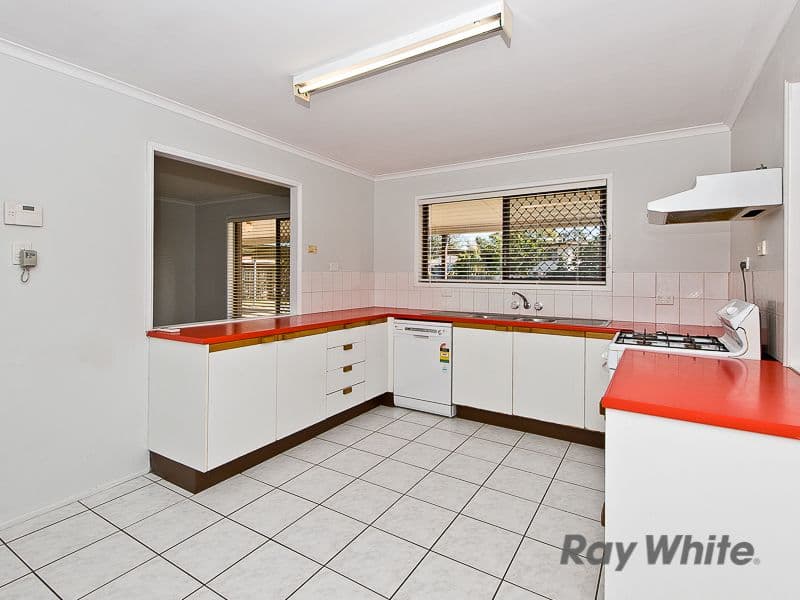 8 Humrich Place, BALD HILLS QLD 4036, Bald Hills - Thumbnail 5