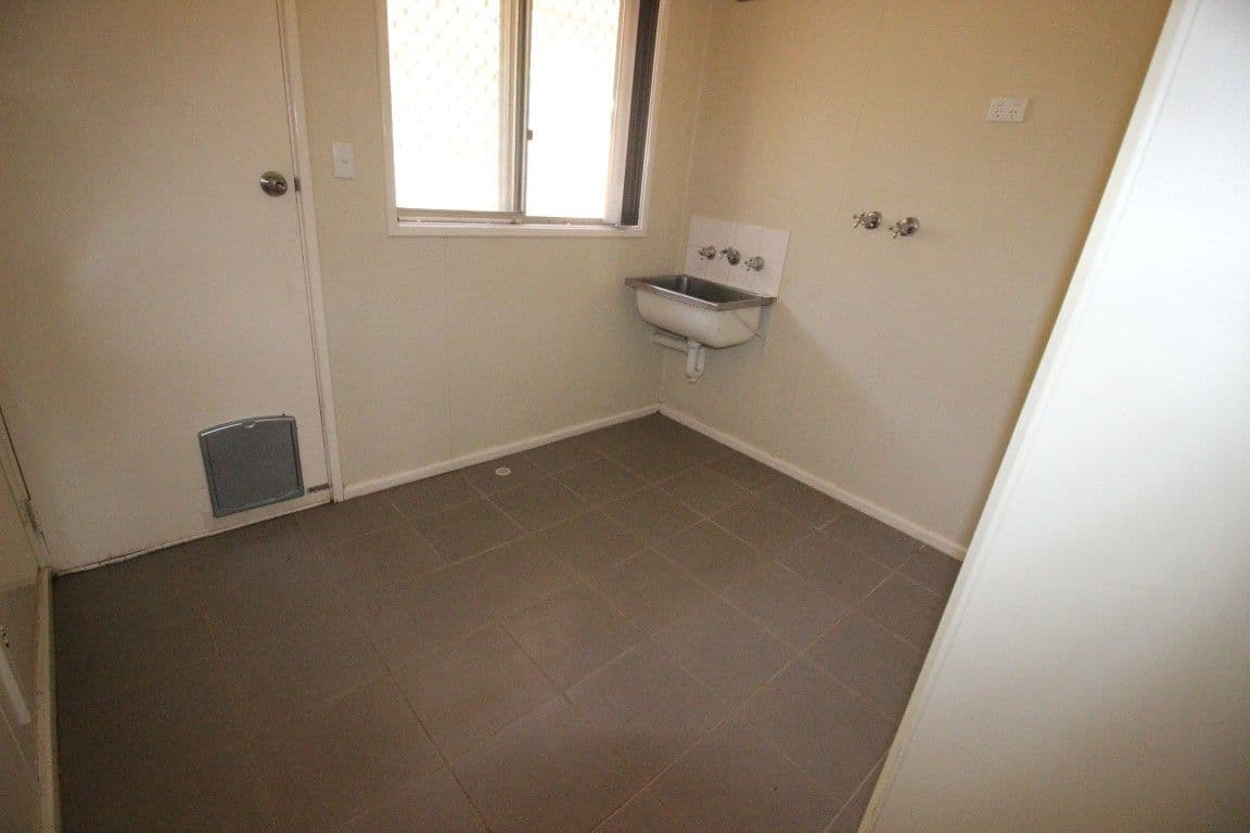16 Logue Court, South Hedland WA 6722, South Hedland - Thumbnail 6
