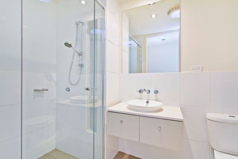 742 Peninsula Drive, ROBINA QLD 4226, Robina - Thumbnail 5