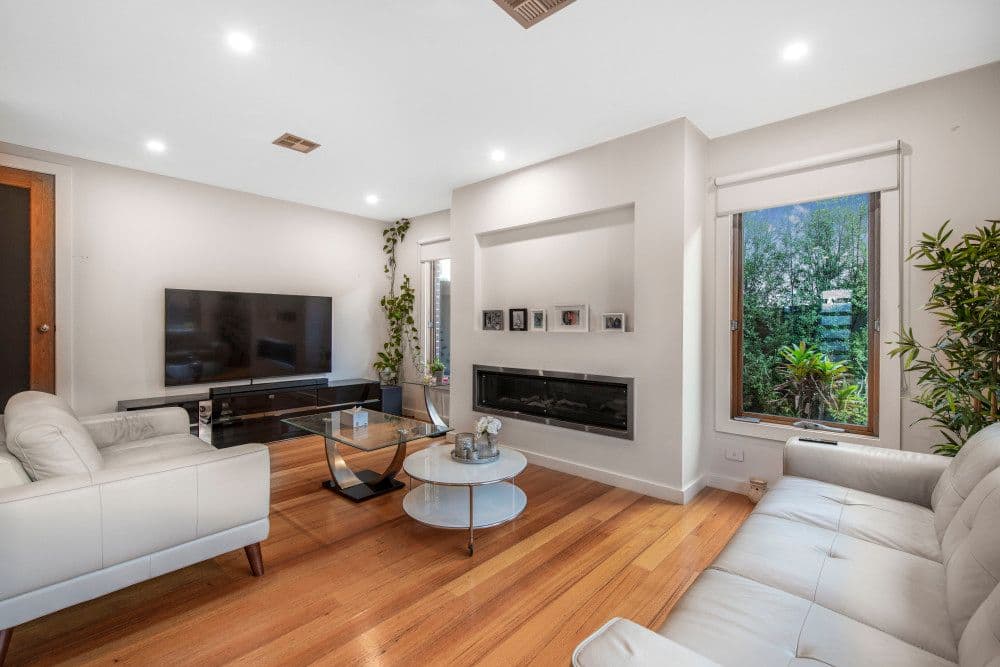 11 Montpellier Road, Burwood VIC 3125, Burwood - Thumbnail 2
