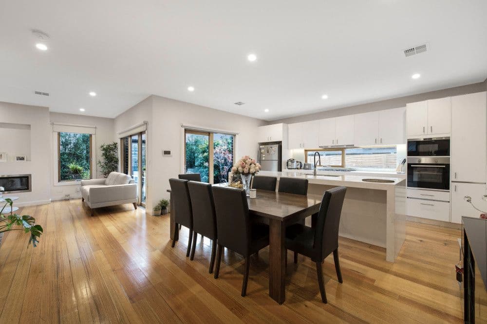 11 Montpellier Road, Burwood VIC 3125, Burwood - Thumbnail 3