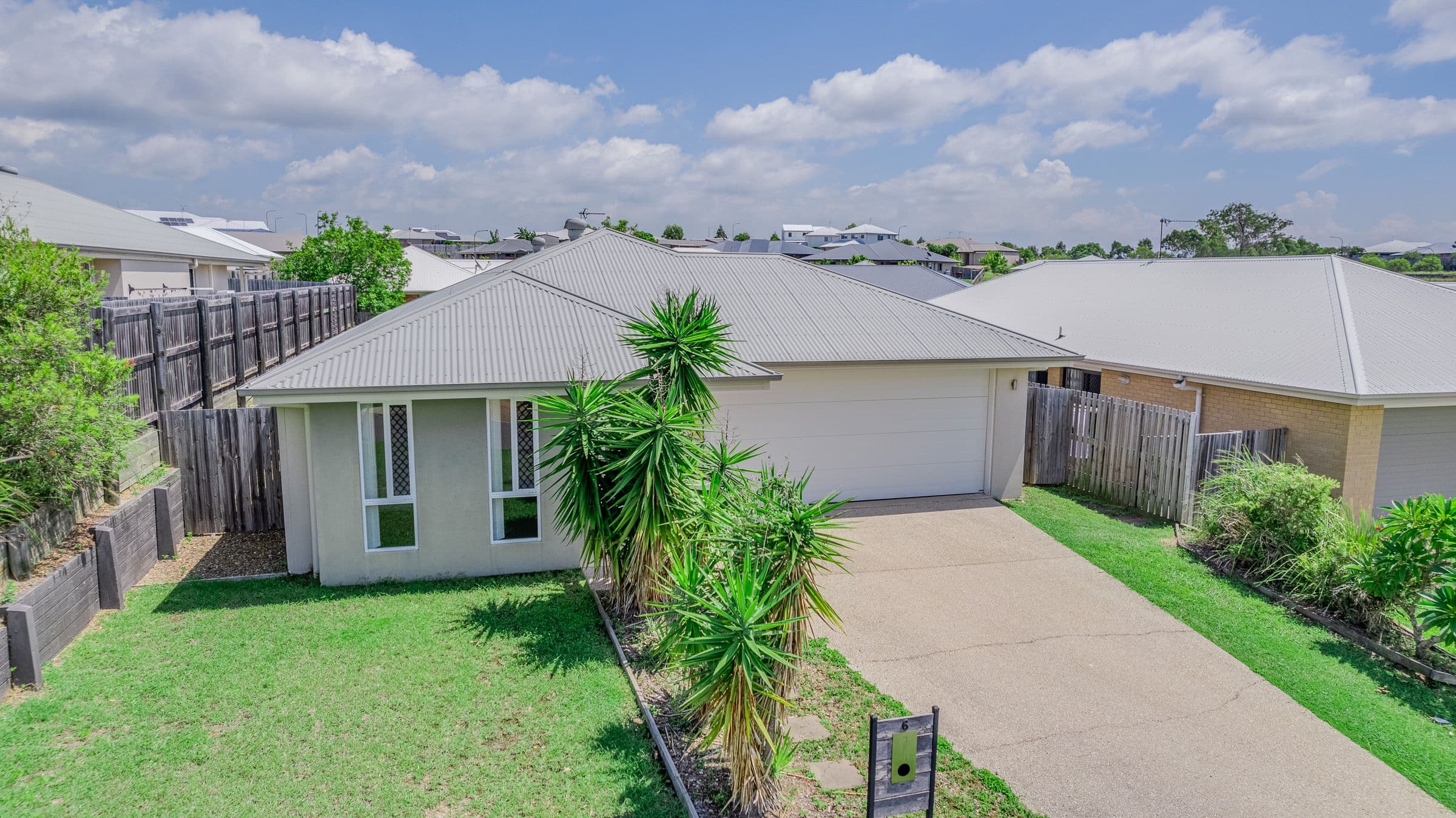 6 Isla Court, New Auckland QLD 4680, New Auckland - Image 1
