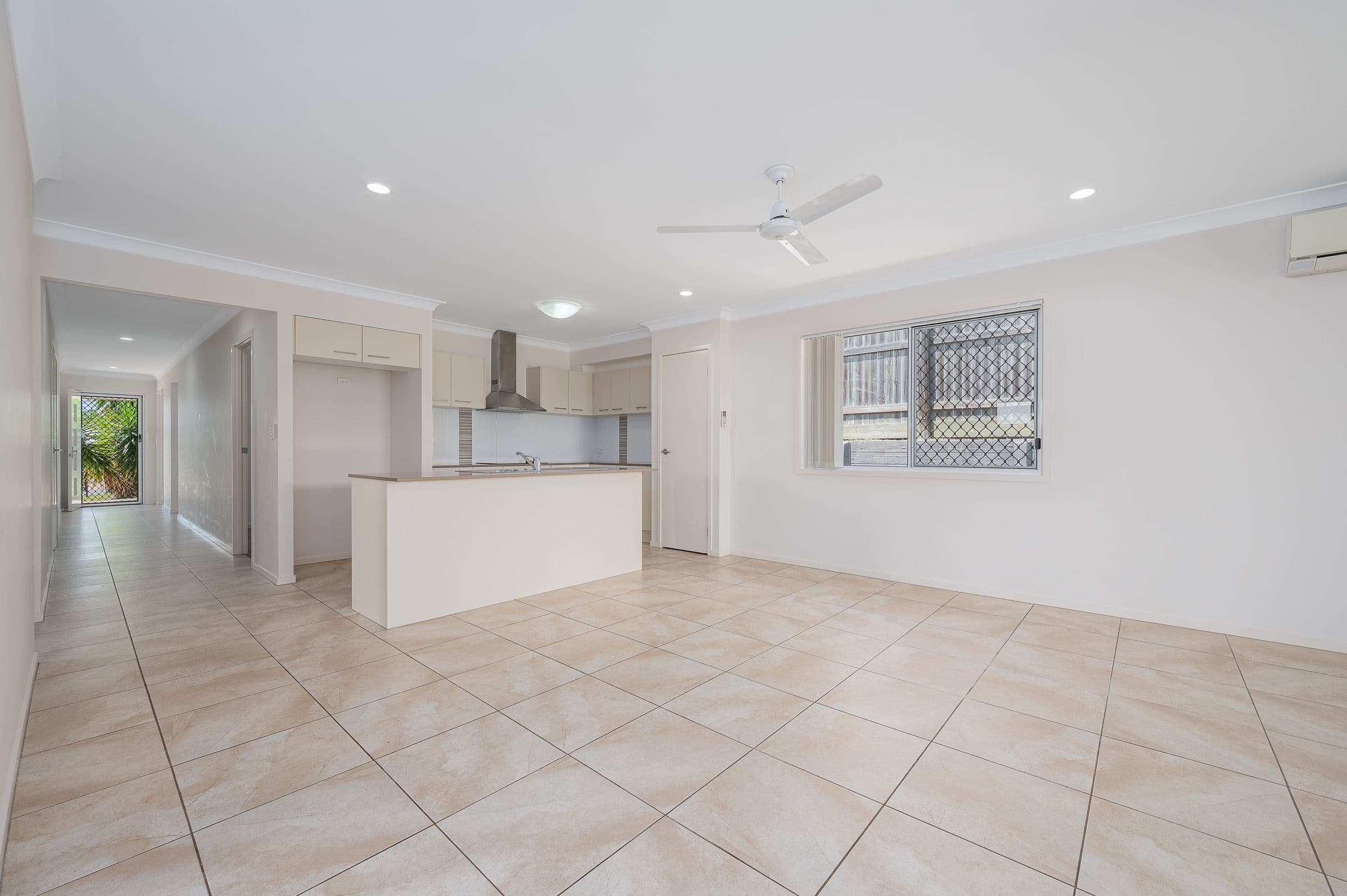 6 Isla Court, New Auckland QLD 4680, New Auckland - Thumbnail 2