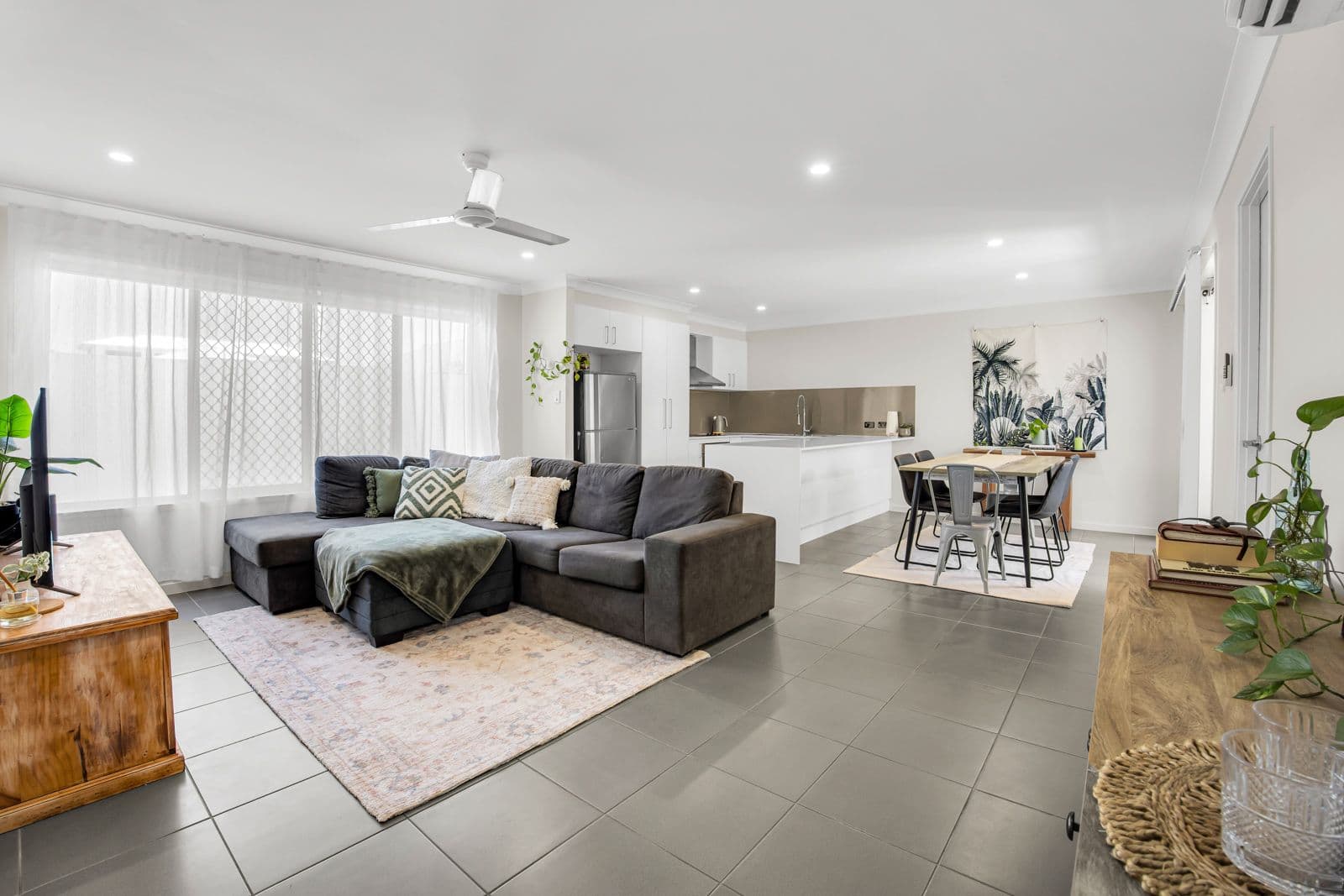54 Azure Way, Pimpama QLD 4209, Pimpama - Thumbnail 3