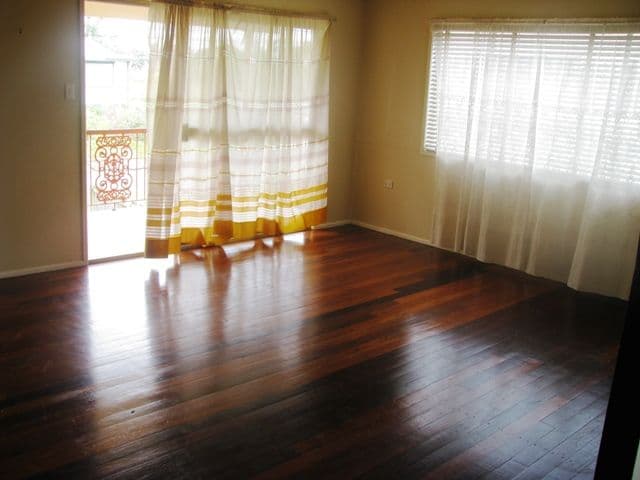 37 Jarrah Street, RACEVIEW QLD 4305, Raceview - Thumbnail 3
