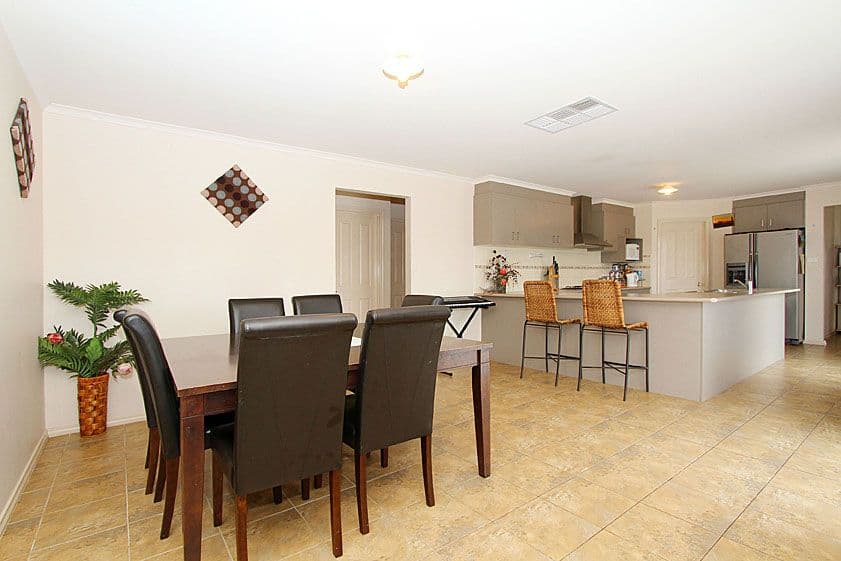 5 Pymble Garden, CRAIGIEBURN VIC 3064, Craigieburn - Thumbnail 3