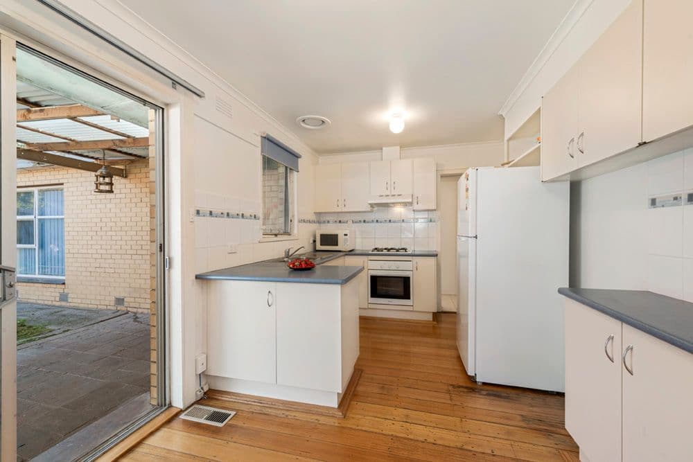 3 Larissa Avenue, Ringwood VIC 3134, Ringwood - Thumbnail 4