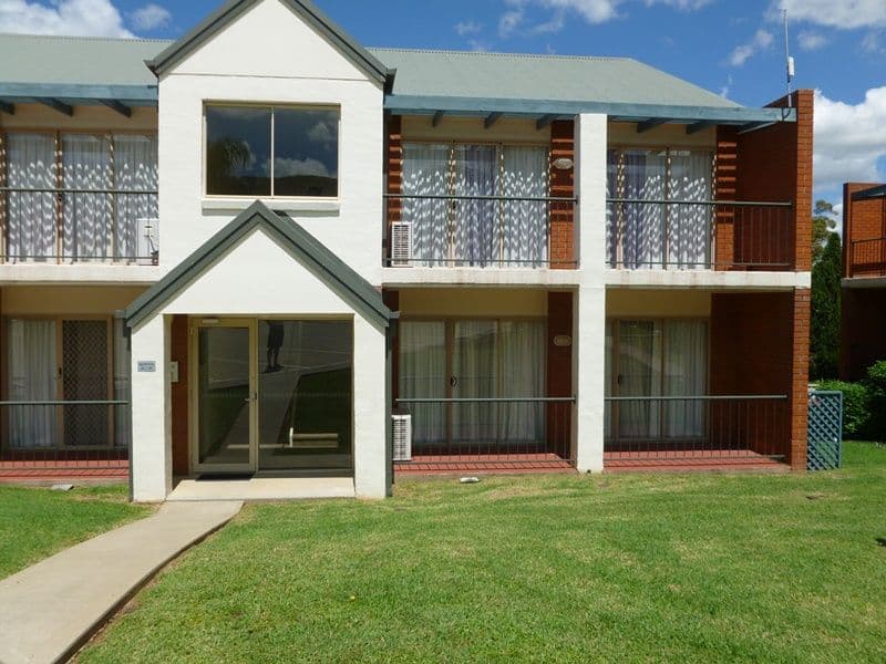 Unit 26 337 Armidale Road, TAMWORTH NSW 2340, East Tamworth - Thumbnail 2