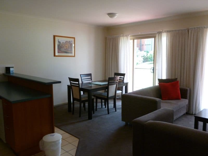 Unit 26 337 Armidale Road, TAMWORTH NSW 2340, East Tamworth - Thumbnail 3