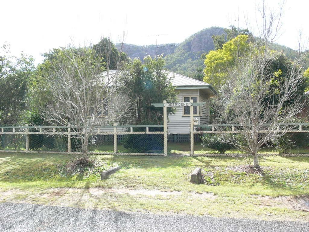 23 Russell Street, ESK QLD 4312, Esk - Thumbnail 8