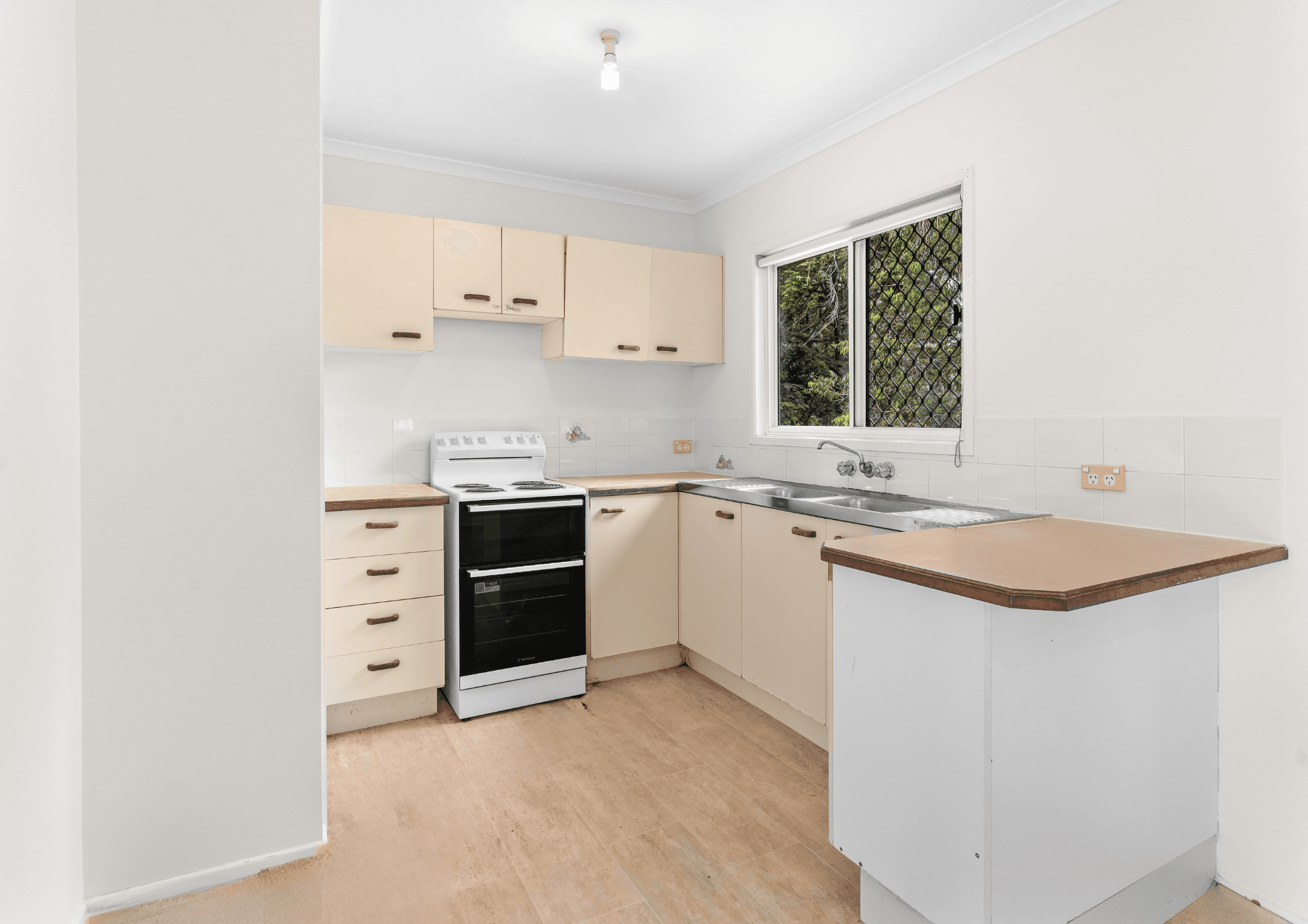 97 North Station Road, North Booval QLD 4304, North Booval - Thumbnail 7