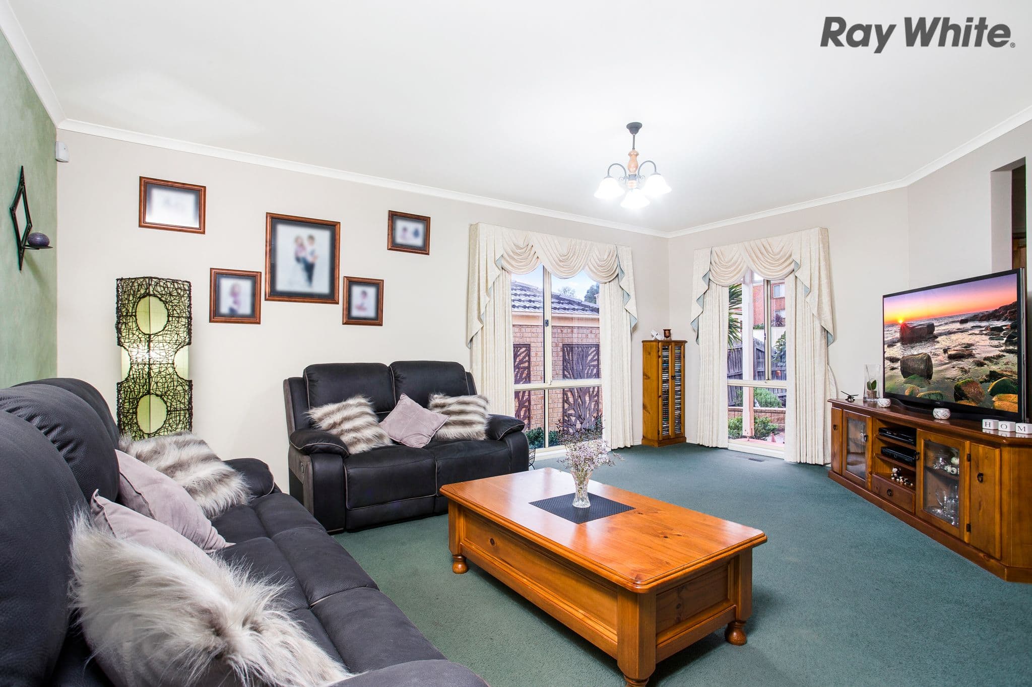 13 Thomas Street, Roxburgh Park VIC 3064, Roxburgh Park - Thumbnail 4