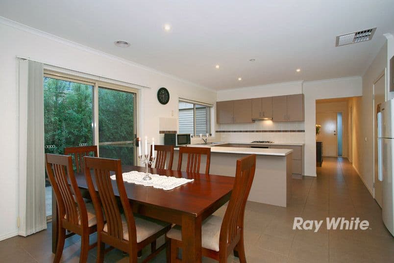8 Springmount Street, CRANBOURNE NORTH VIC 3977, Cranbourne North - Thumbnail 5