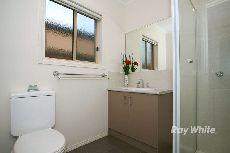 8 Springmount Street, CRANBOURNE NORTH VIC 3977, Cranbourne North - Thumbnail 7