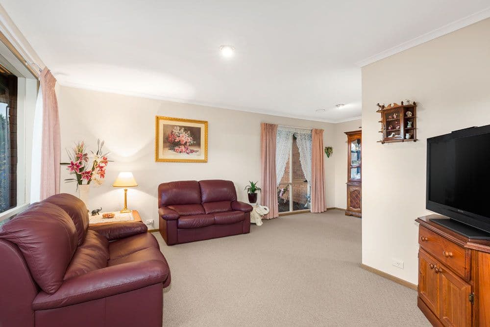 24 Pitfield Crescent, Rowville VIC 3178, Rowville - Thumbnail 4