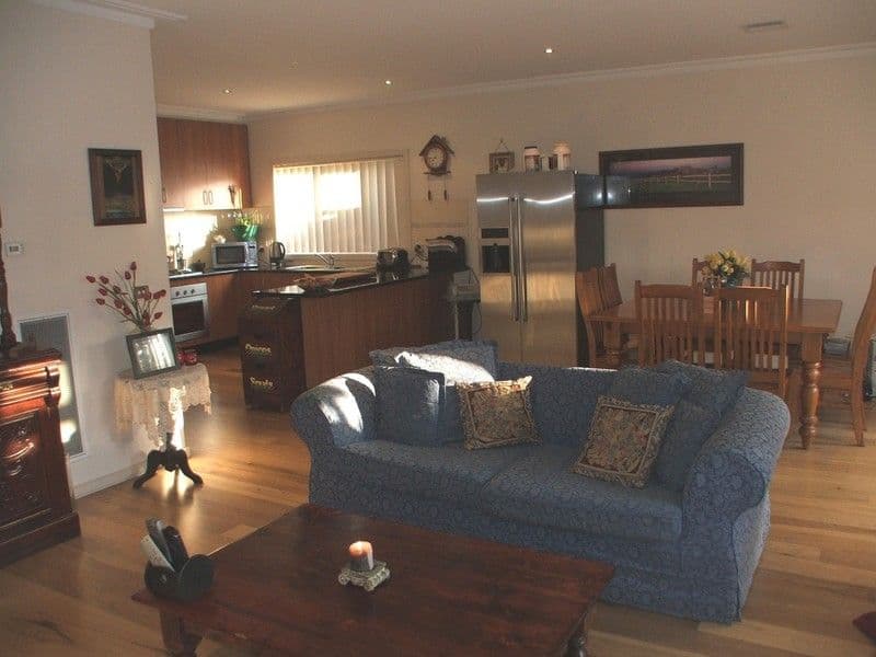 163 The Lakes Boulevard, SOUTH MORANG VIC 3752, South Morang - Thumbnail 3