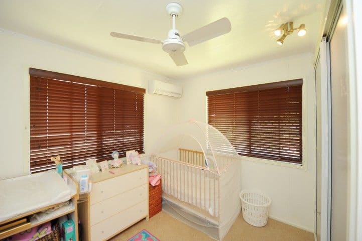19 Dalton Street, CLINTON QLD 4680, Clinton - Thumbnail 8