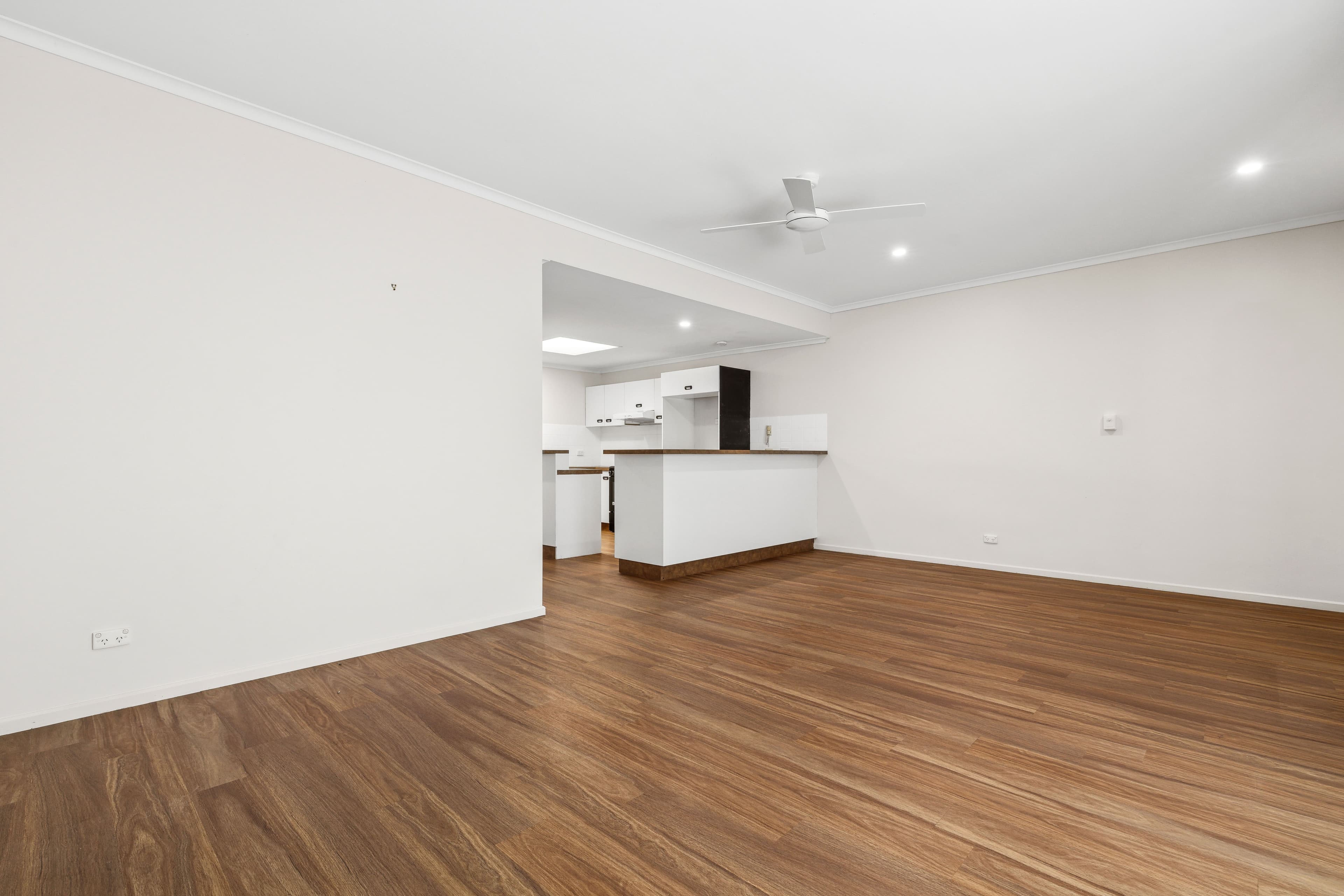 15 Ashbourne Road, Strathalbyn SA 5255, Strathalbyn - Thumbnail 4