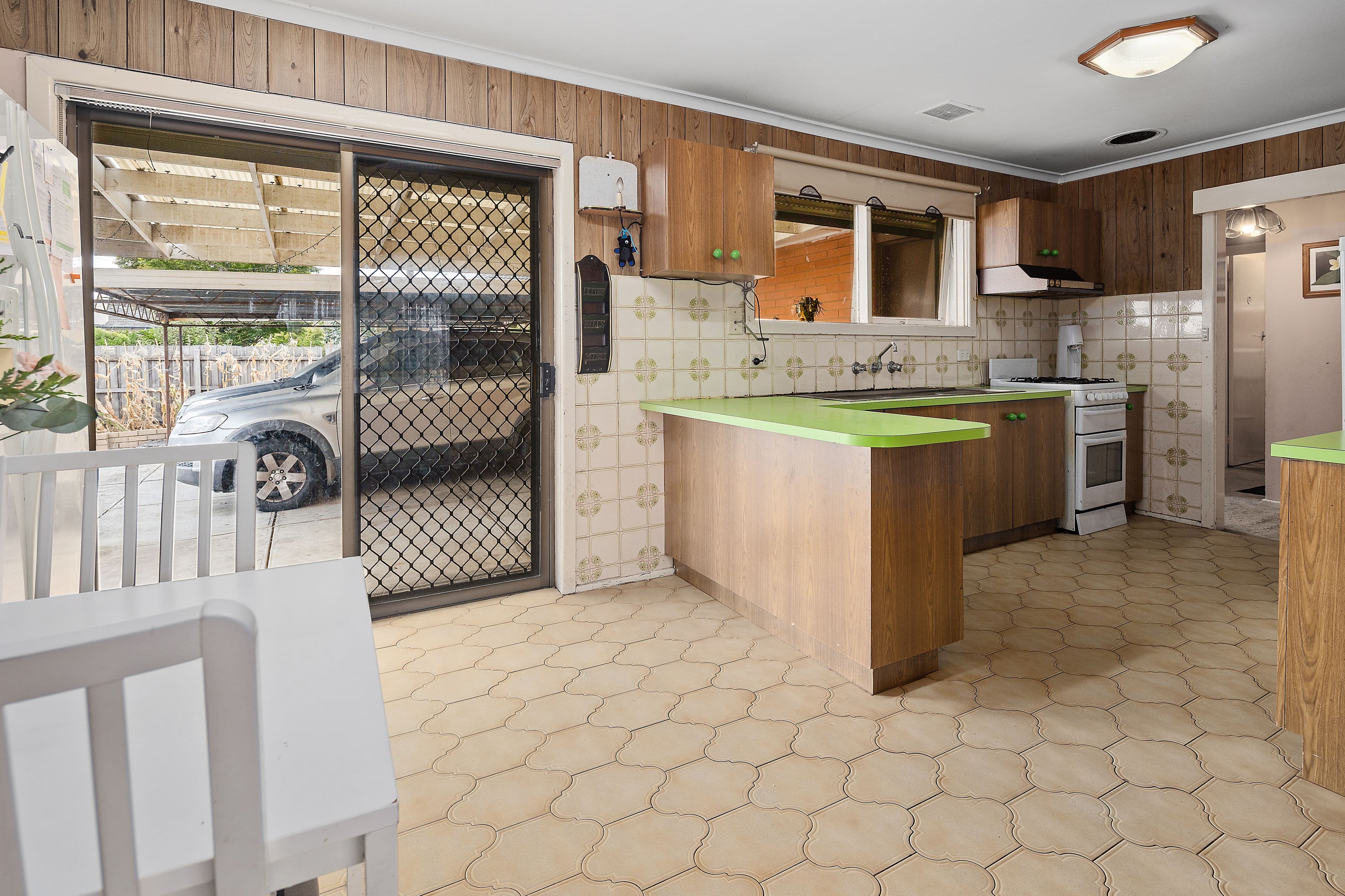 8 Kemp Avenue, Thomastown VIC 3074, Thomastown - Thumbnail 6