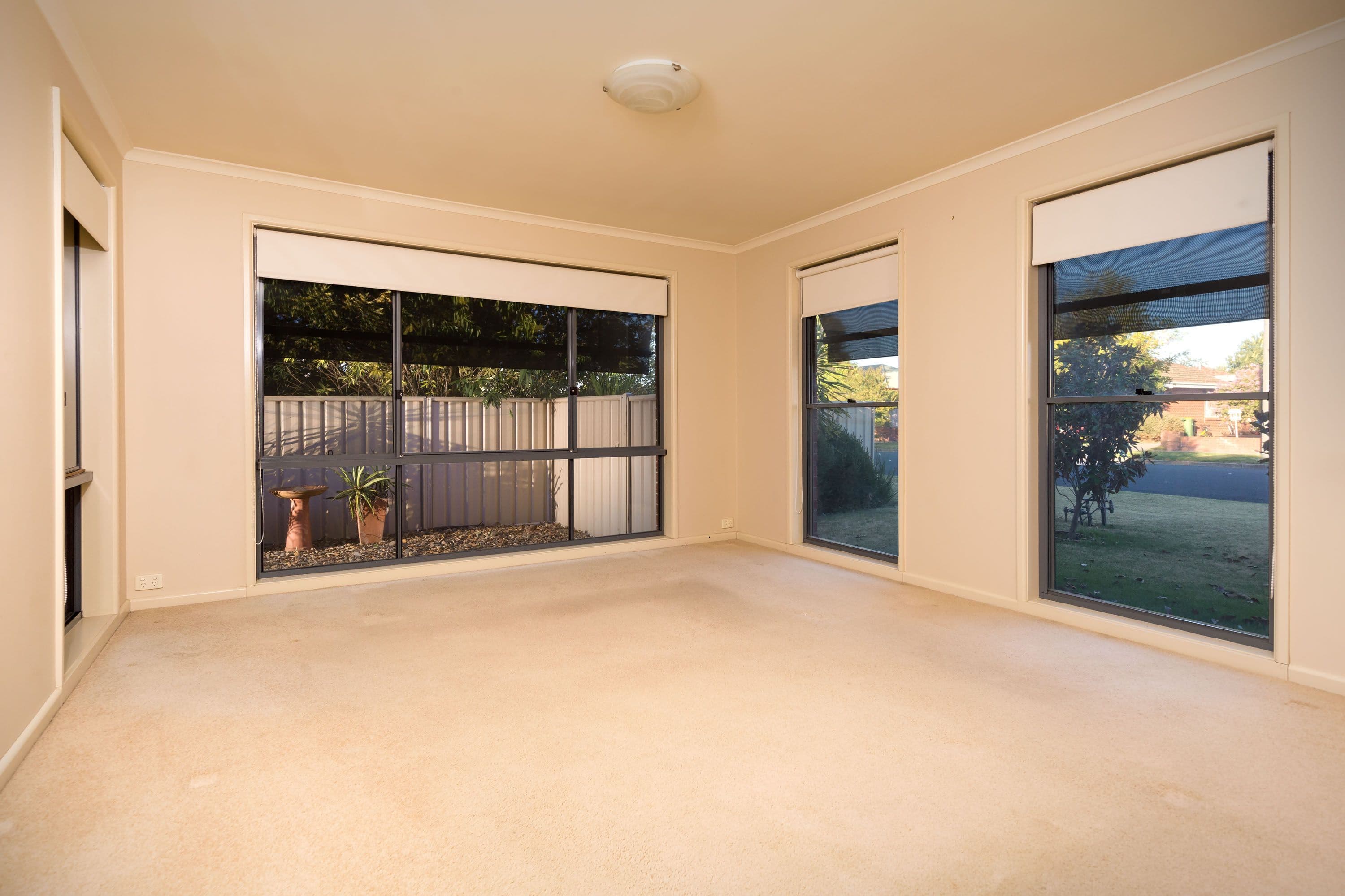 33 Cummings Street, Wodonga VIC 3690, Wodonga - Thumbnail 2