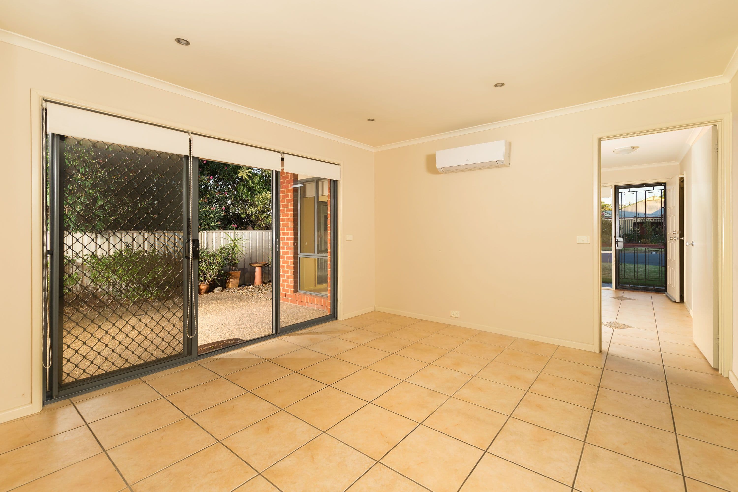 33 Cummings Street, Wodonga VIC 3690, Wodonga - Thumbnail 6