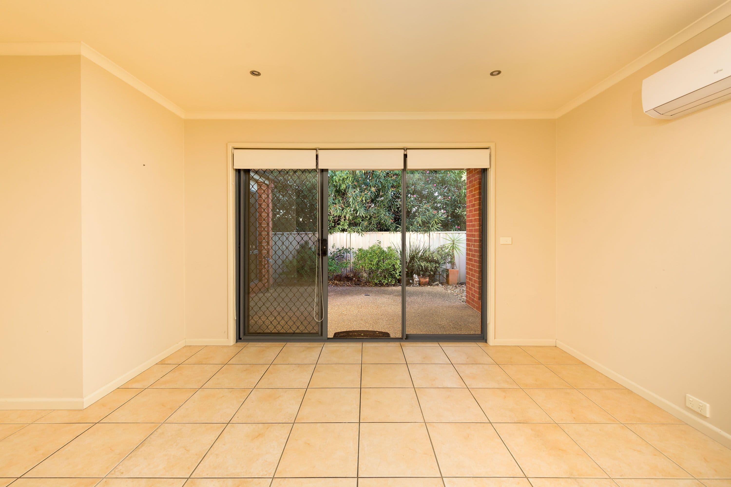 33 Cummings Street, Wodonga VIC 3690, Wodonga - Thumbnail 7