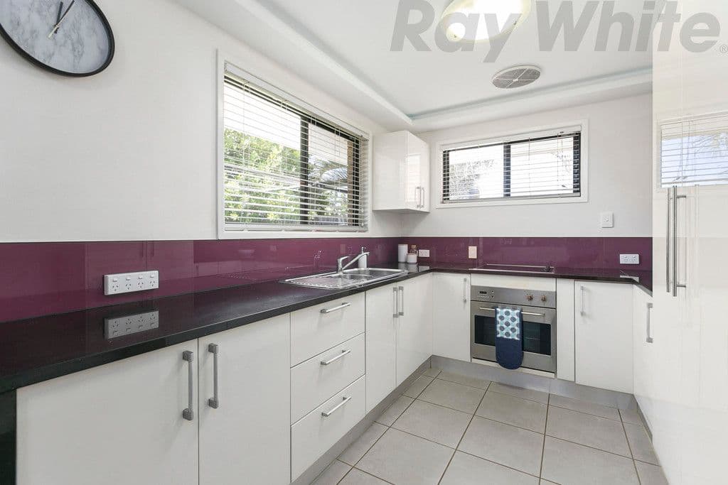 12 Amethyst Street, ALEXANDRA HILLS QLD 4161, Alexandra Hills - Thumbnail 3